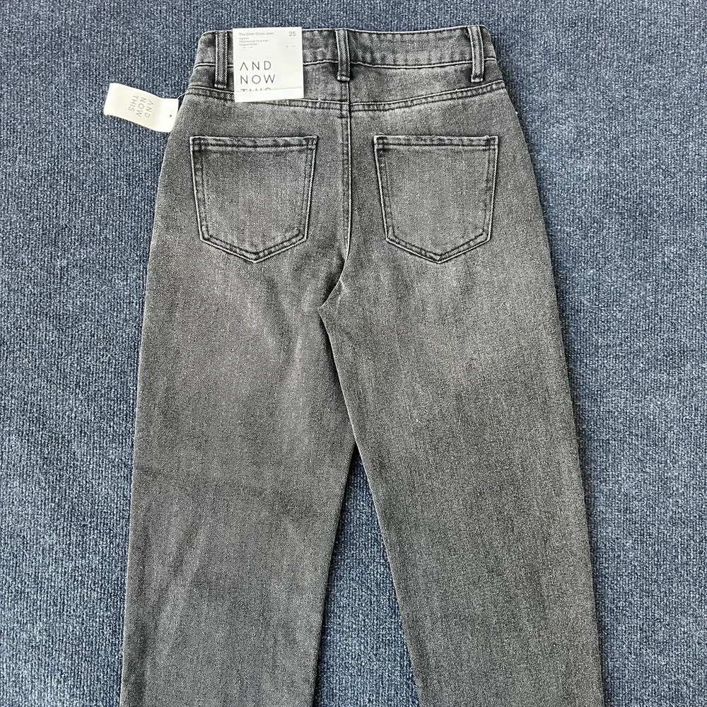 And Now This‎ Jeans Womens 25 Gray High Rise Straight Cropped Criss Cross Dumont